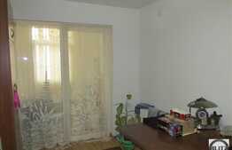 2 camere, 61 mp utili, decomandat, balcon de 12 mp! Zona strazii Florilor!