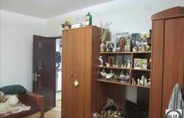 2 camere, 61 mp utili, decomandat, balcon de 12 mp! Zona strazii Florilor!