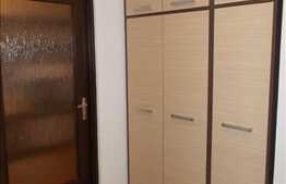 2 camere, 49,6 mp, semidecomandat, mobilat si utilat, zona Calea Baciului!