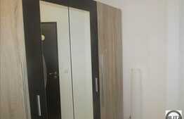 Vanzare 2 camere, 44 mp, balcon, etaj intermediar, zona strazii Florilor!