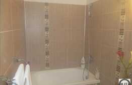 Vanzare 2 camere, 44 mp, balcon, etaj intermediar, zona strazii Florilor!