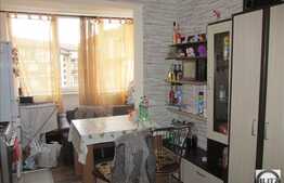 De vanzare 2 camere, 40 mp utili, zona strazii Florilor! Parcare inclusa!