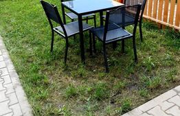 Apartament cu 2 dormitoare, gradina, bucatarie cu dining parcare, zona Vivo!