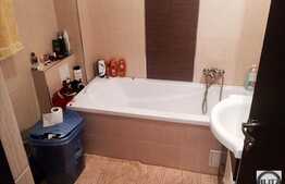 Apartament in vila, 3 camere, 60 mp, terasa, parcare, zona strazii Eugen Ionesco