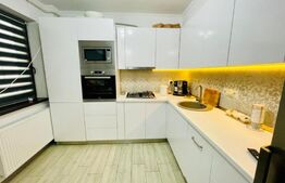 Apartament 3 camere, 65mp, parter inalt, parcare, zona Sub Cetate