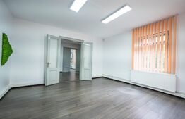 Casa 2 camere, 90 mp, garaj, beci, 210 mp de teren, zona centrala