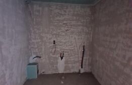 Oportunitate! Casa cu 4 camere, garaj, zona Terra