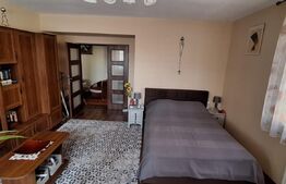 Casa ce se poate imparti in 3 ap, zona Petrom Baciu, 250 mp utili