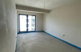 Apartament cu 3 camere, parter cu terasa, 55 m2,  la 2 min pe jos de Vivo