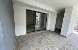Apartament cu 3 camere, parter cu terasa, 55 m2,  la 2 min pe jos de Vivo