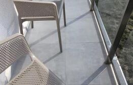 Apartament 2 camere, LUX, 58 mp, gradina 30 mp, Zona Teilor