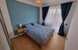 Apartament 3 camere, 52mp, terasa 25mp, parcare, zona Terra