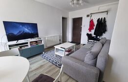 Apartament 3 camere, etaj 1, parcare, zona Vivo