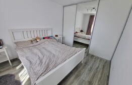 Apartament 3 camere, etaj 1, parcare, zona Vivo