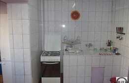 De vanzare, 3 camere, etaj intermediar, boxa la subsol, zona Piata Marasti!