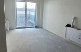 Apartament 3 camere, 66mp, semifinisat, parcare, gradina, zona Cetatii