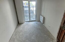 Apartament 3 camere, 66mp, semifinisat, parcare, gradina, zona Cetatii