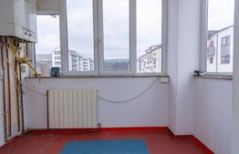 Apartament 3 camere, 74 mp, finisat, parcare, zona Tineretului