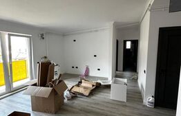 Apartament finisat 3 camere cu CF, 2 bai, garaj, 62 mp , zona Teilor
