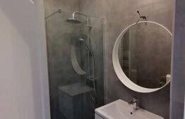 Apartament 3 camere decomandate, 72.77 mp, CF, zona Terra