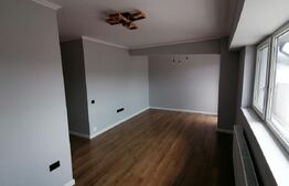 Apartament 3 camere decomandate, 72.77 mp, CF, zona Terra