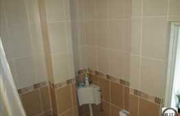 2 camere, pe doua nivele, 74 mp, decomandat, curte, zona strazii Gospodarilor