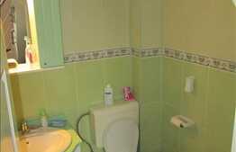 2 camere, pe doua nivele, 74 mp, decomandat, curte, zona strazii Gospodarilor