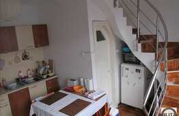 2 camere, pe doua nivele, 74 mp, decomandat, curte, zona strazii Gospodarilor