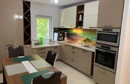 Apartament 4 camere decomandate, 80mp, renovat complet, zona Mc Donalds