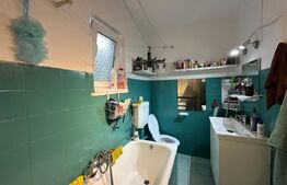 Casa individuala 4 camere 94mp utili, singur in curte, zona Schei