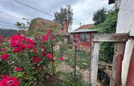 Casa individuala 4 camere 94mp utili, singur in curte, zona Schei