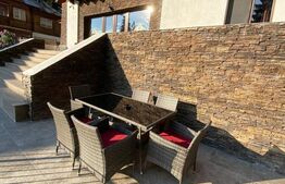 Vila de 12 camere, util 600 mp, teren 1600 mp. in Predeal