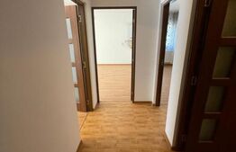 Apartament 2 camere, 58 mp, decomandat, zona strazii Urusagului