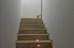 5 camere, 212 mp, garaj, semineu, zona linistita!Oferta-plata in avans pe 6 luni