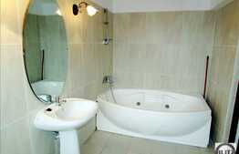 3 camere, 100 mp, terasa 25 mp, zona 7 strazi!  Oferta-plata in avans pe 6 luni