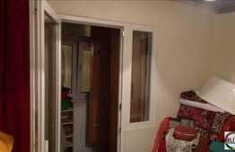 4 camere, 77 mp utili, decomandat, etaj intermediar, zona Farmec