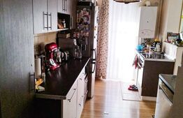 Apartament 4 camere, 83mp, 2 bai, 2 parcari, zona Eroilor