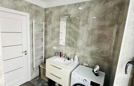 Apartament de 3 camere, 71 mp, etaj intermediar, zona Subcetate