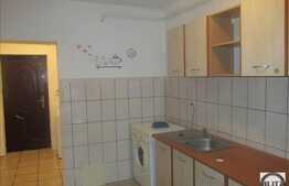 De vanzare 1 camera, 36 mp utili, 10 mp balcon! Zona strazii Eroilor!