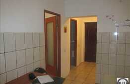 De vanzare 1 camera, 36 mp utili, 10 mp balcon! Zona strazii Eroilor!