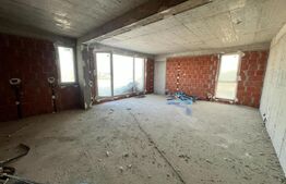 Apartament 3 camere, 98,79 mp + terasa 180,71 mp, zona Vivo