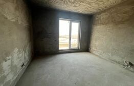 Apartament 3 camere, 98,79 mp + terasa 180,71 mp, zona Vivo