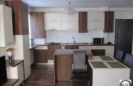 De vanzare 2 camere, 55 mp, balcon, zona strazii Florilor! Imobil nou!