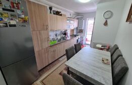 Apartament 3 dormitoare, 2 bai, etaj intermediar, zona Eroilor