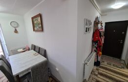 Apartament 3 dormitoare, 2 bai, etaj intermediar, zona Eroilor