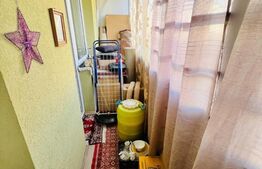 Apartament 3 camere, decomandat, 75 mp utili, balcon, zona Cetatii