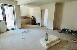 Apartament de 3 camere, 65 mp, parcare, zona Subcetate