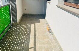 Apartament de 3 camere, 65 mp, parcare, zona Subcetate