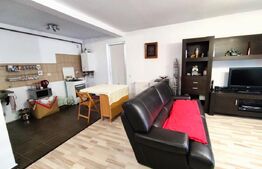 Apartament 3 camere, 82mp+ 60mp pod cu CF, 2 bai, parcare, zona Porii