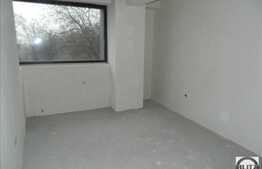 Penthouse cu 4 camere, 108 mp, semifinisat,terasa, zona linistita!